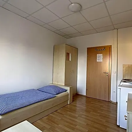 Montagehotel Living@linz *