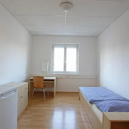 호텔 Montagehotel Living@linz *